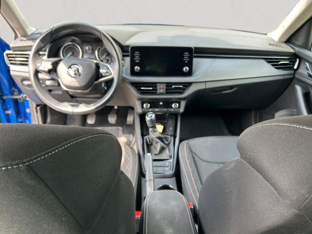 Škoda Kamiq 1.0 TSI 95cv Ambition - Foto 9