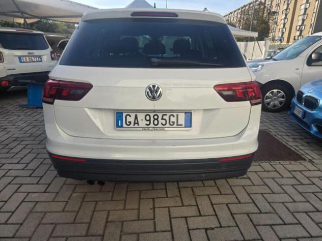 VOLKSWAGEN Tiguan 1.5 TSI Business BlueMotion Technology rif. 24105358 - Foto 9