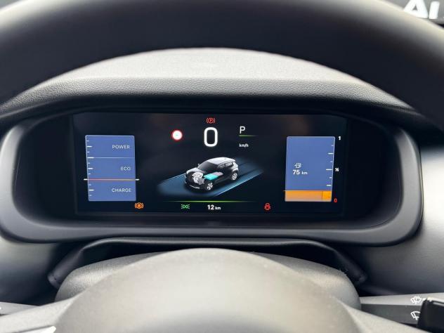 Jeep Avenger e-Hybrid 1.2 MHEV e-Hybrid Turbo Summit - Foto 9
