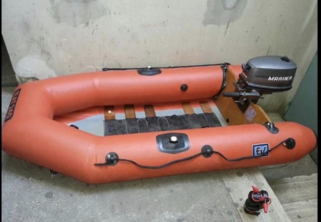 Gommone Eurovinil Flat 240 + Motore Mariner 4CV