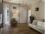 V001489 - ELEGANTE QUATTRO LOCALI CON DOPPI SERVIZI