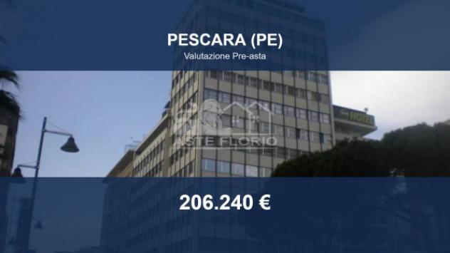 Immobile in asta di 118 m² con più di 5 locali in vendita a Pescara