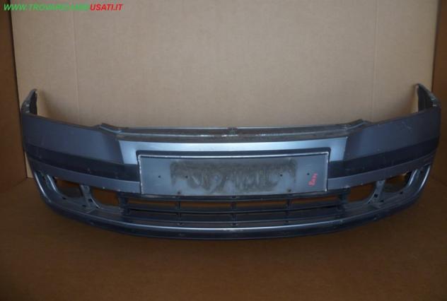 PARAURTI ANT. GRIGIO MEDIO MET. SKODA OCTAVIA (1Z)  Carrozzeria  Lamierati esterni  Paraurti  Paraurti ant. SKODA - OCTAVIA - 01-01-2009 - 01-03-2013