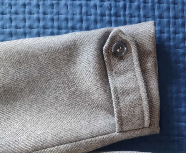 Cappotto doppiopetto grigio spigato tg. M - Foto 7