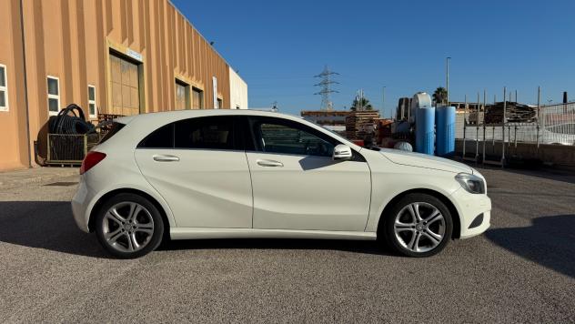 MERCEDES-BENZ A 200 CDI 136CV - 2014 - Foto 8