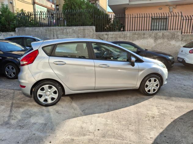 Ford Fiesta 1.4 diesel 5 Porte - Foto 10