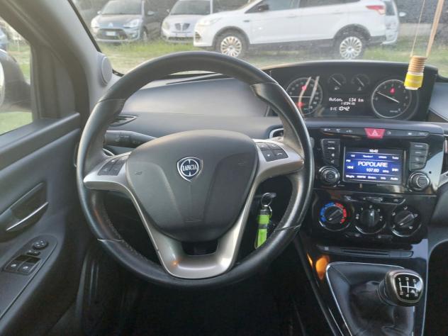 Lancia Ypsilon 1.2 69 CV 5 porte Platinum - Foto 7