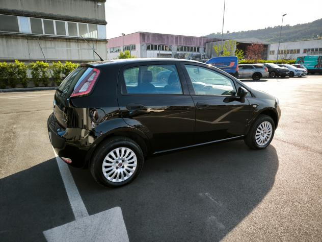 Fiat Punto Evo 1.4 5 porte Dynamic Natural Power - Foto 6