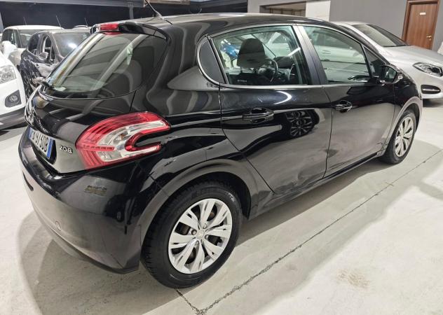 Peugeot 208 Diesel 5 Posti 100.000 Neopatentati - Foto 3
