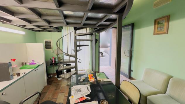 NEGOZIO di 3 vani e di 35 mq (FIRENZE) rif. AAI868 - Foto 2