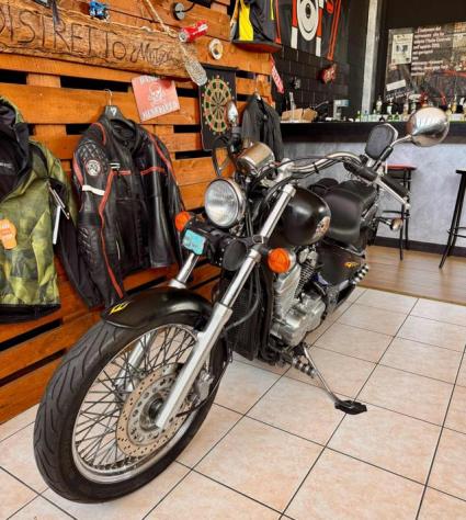 HONDA Shadow 600 - finanziabile e garantibile - Foto 4