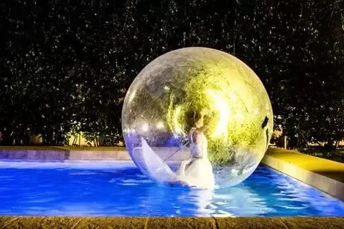 ballerine Acrobatiche sull'Acqua