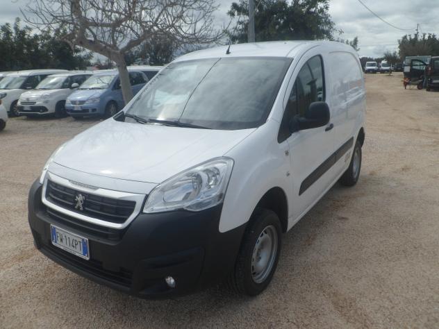 Peugeot Partner furgone 4x4 3 posti