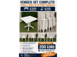 Vendesi set completo 10 tavoli 60 sedie pieghevoli da esterno in buono stato