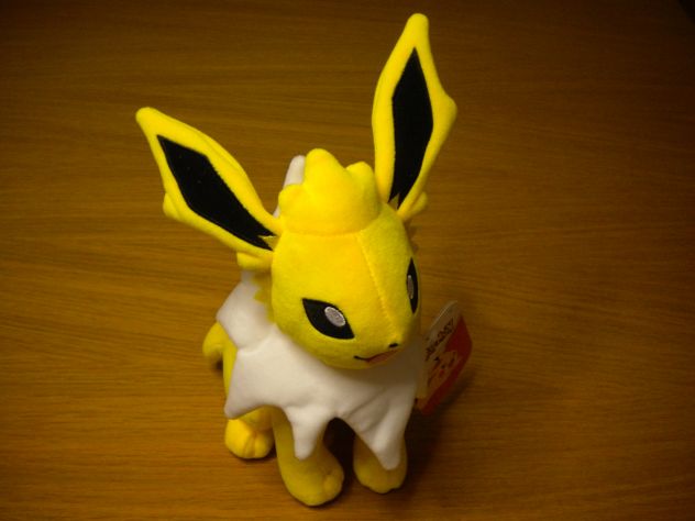PUPAZZO POKEMON ORIGINALE-25cm DA GIOCO E COLLEZIONE - Foto 4