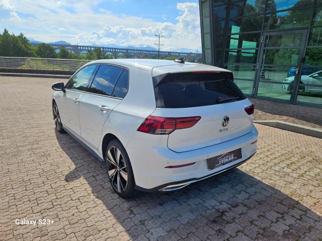 Volkswagen Golf GTE HYBRID elettrica/benzina - Foto 7
