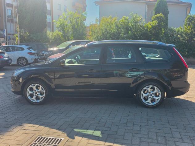FORD Focus 2ª serie Focus 1.6 TDCi (110CV) SW Ikon DPF - Foto 4