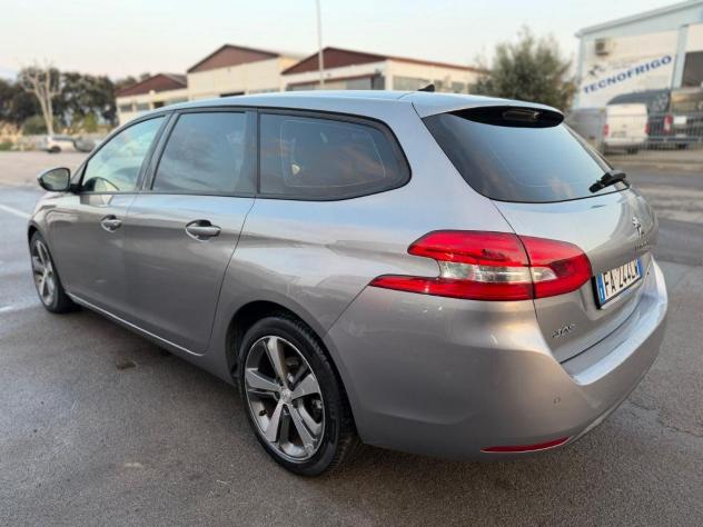 PEUGEOT - 308 - BlueHDi 120 S&S SW GT Line - Foto 4