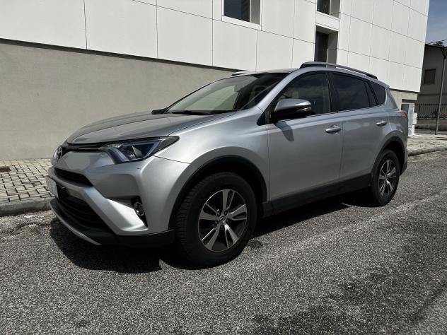 Toyota RAV4 2.0 D-4D 143cv MT Active 2WD