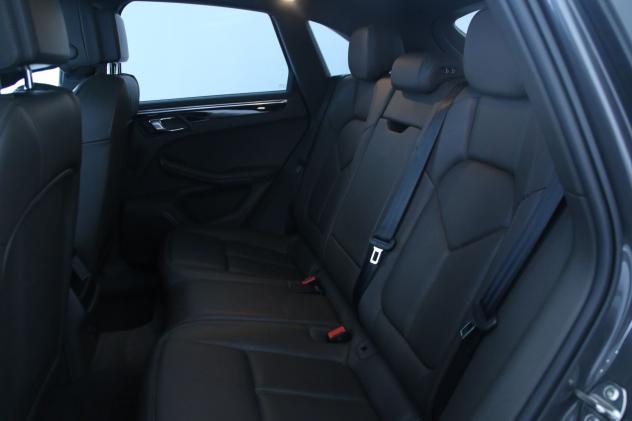 Porsche Macan 3.0d S 250cv PDK / Navigatore - Sedili sportivi - Porsche Active Suspension Management (PASM) - Foto 8