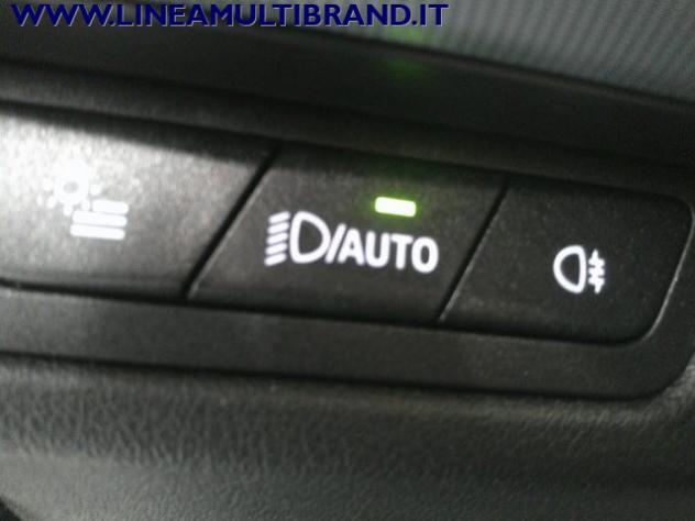 BMW 218 d Active Tourer Luxury Navi Led Pelle Garanzia 24M rif. 23884457 - Foto 8