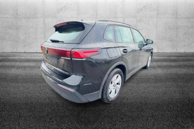 VOLKSWAGEN Tiguan 2.0 TDI 150 CV DSG Life rif. 23757989 - Foto 4