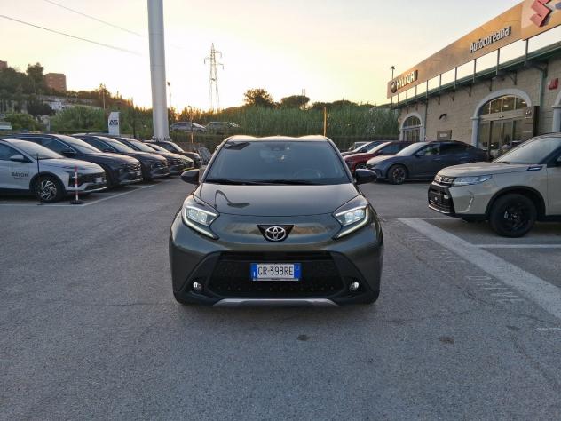 Toyota Aygo X 1.0B (72 CV) Lounge S-CVT - Foto 2