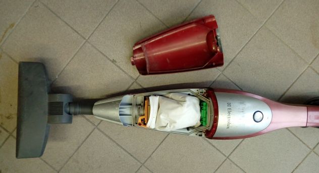 Aspirapolvere Electrolux Pico-BG per ricambi - Foto 6