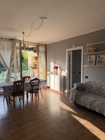 ampio trilocale con balcone-AFFORI M3