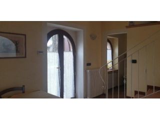 Bilocale in affitto a Varano de' Melegari