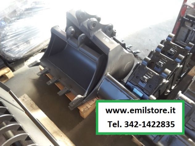 Benna per escavatore komatsu bobcat hitachi volvo emilstore