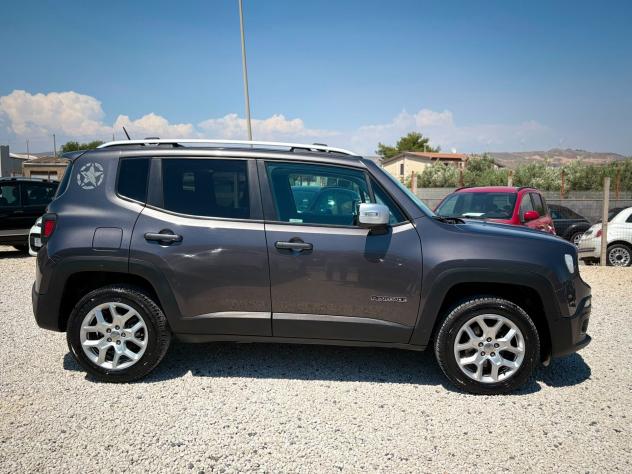 Jeep Renegade 2.0 Mjt 140CV 4WD Active Drive Limited - Foto 4