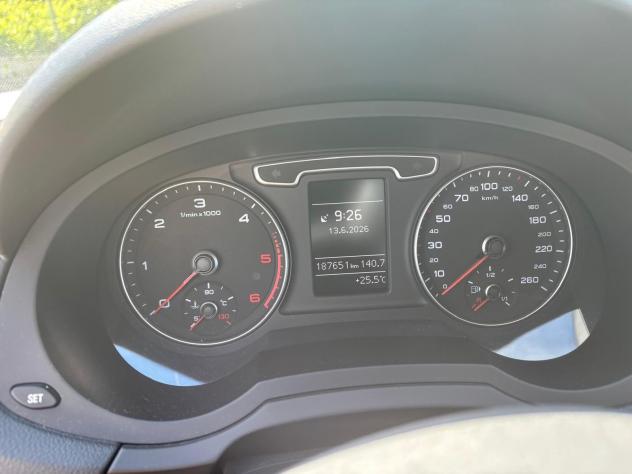 Audi Q3 2.0 TDI Advanced - Foto 6