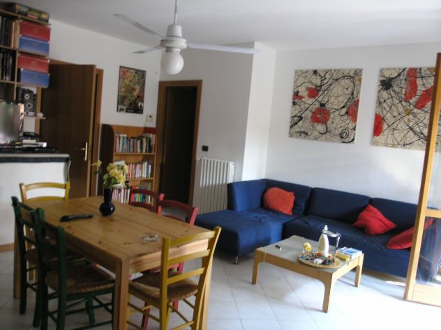 A studentessa stanza ad uso singola mm blu Frattini Milano - Foto 3