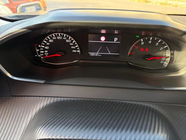 Peugeot 2008 BlueHDi 130 S&S EAT8 Allure - Foto 10