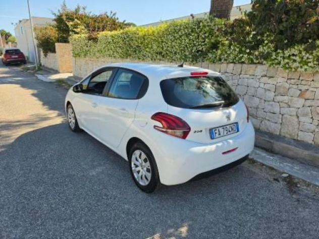 PEUGEOT 208 1.4 8V HDi 68CV 5p. Business rif. 23831051 - Foto 4