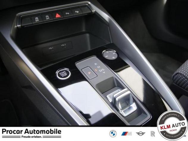 AUDI A3 SPB 35 TFSI S tronic S Line identity black rif. 23771869 - Foto 8