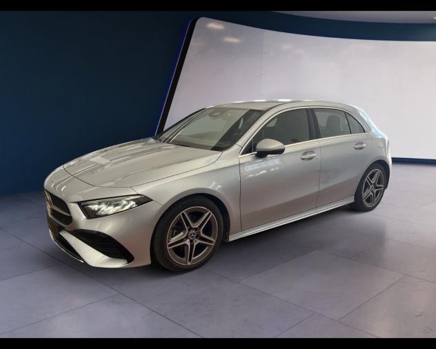 Mercedes-Benz Classe A - W177 2023 A 180 Edition AMG Line auto - Foto 8