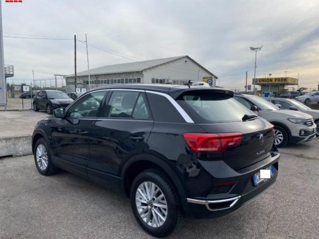 VOLKSWAGEN T-Roc 2.0 TDI SCR 150 CV DSG Style rif. 24010588 - Foto 2