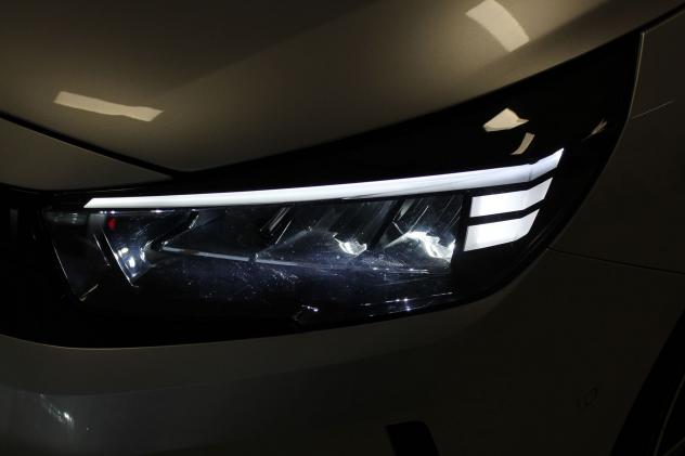 Opel Corsa 1.2 110cv Hybrid GS AT6 - Foto 3