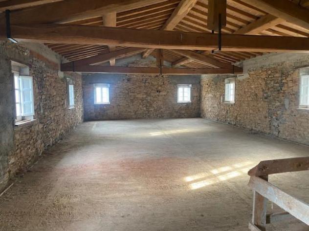 Rustico in vendita a Lucca 250 mq Rif: 1255267