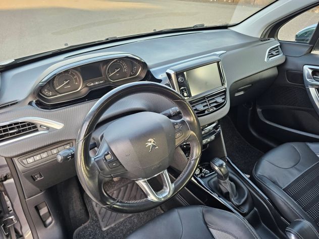 PEUGEOT 2008 1.6 D. - Foto 5