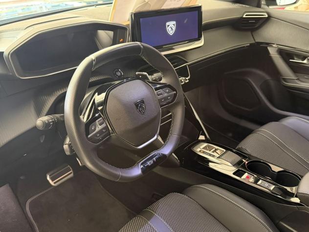 Peugeot 2008 Hybrid 145cv e-DCS6 GT auto - Foto 6