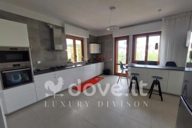 Villa di 399 m² con più di 5 locali e box auto in vendita a Sarteano - Foto 6