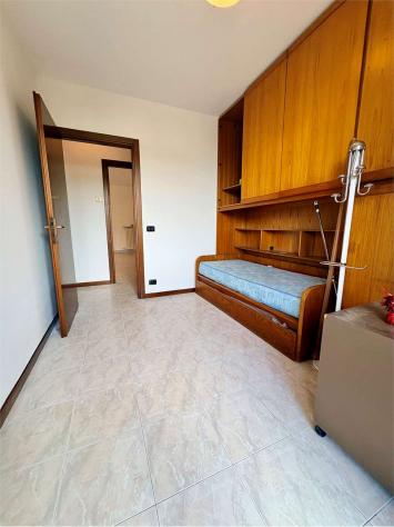 V005511 - APPARTAMENTO QUADRILOCALE AL PIANO TERRA CON TAVERNA E GARAGE - Foto 15
