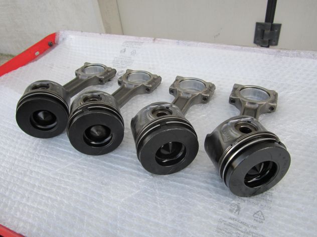 (cod.667) Pistoni e bielle Renault Clio 1.5 dci - Foto 4