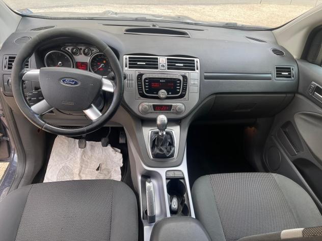 Ford Kuga - Foto 3