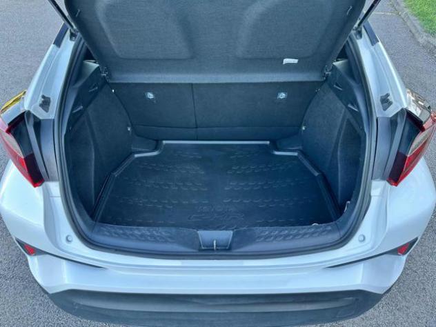 TOYOTA C-HR 1.8 Hybrid E-CVT Active rif. 22744401 - Foto 9