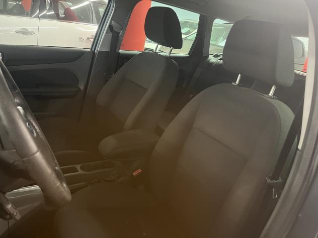 Ford Focus 1.6 TDCI Station Wagon - Foto 7