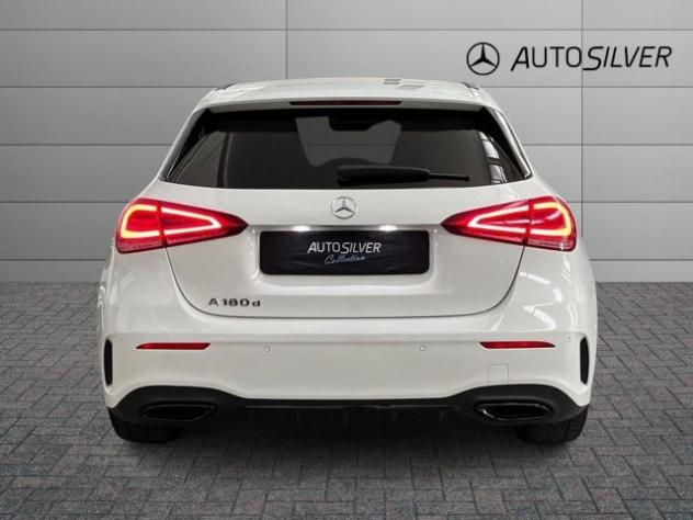 MERCEDES-BENZ A 180 d Automatic Premium Night edition rif. 24176453 - Foto 4